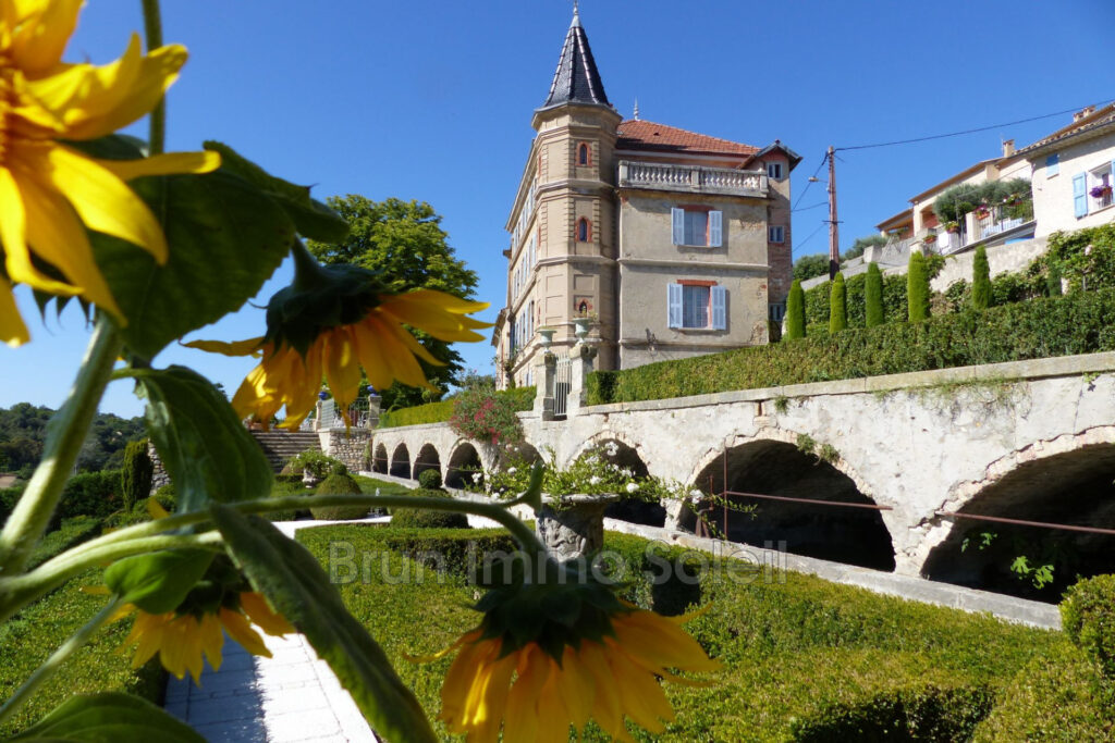 vente demeure de prestige 23 Pièce(s) – NR pièces – 14 chambres – 870.00 m²