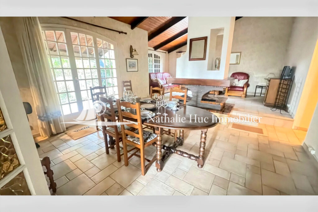 vente maison 5 Pièce(s) – 5 pièces – 3 chambres – 112.09 m²