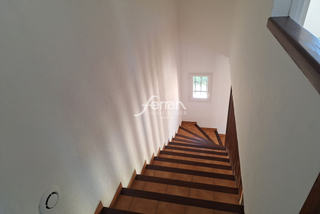 A LOUER à Type 3 à DRAGUIGNAN – 3 pièces – 2 chambres – 76.00 m²