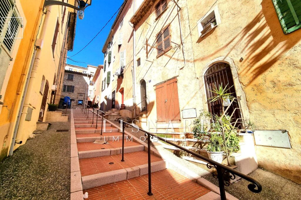 vente maison 4 Pièce(s) – 4 pièces – 3 chambres – 100.00 m²