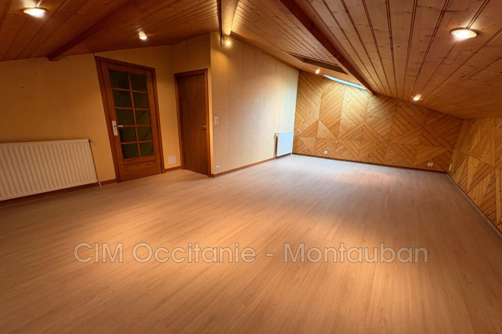 vente maison – NR pièces – 4 chambres – 135.00 m²