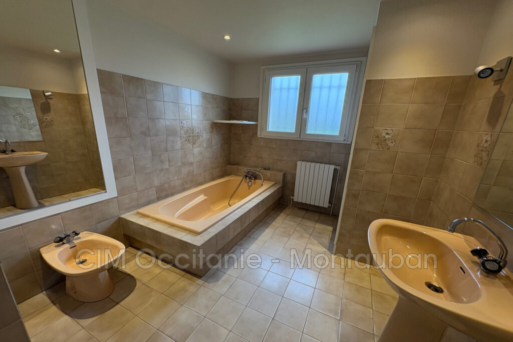 vente maison – NR pièces – 4 chambres – 135.00 m²