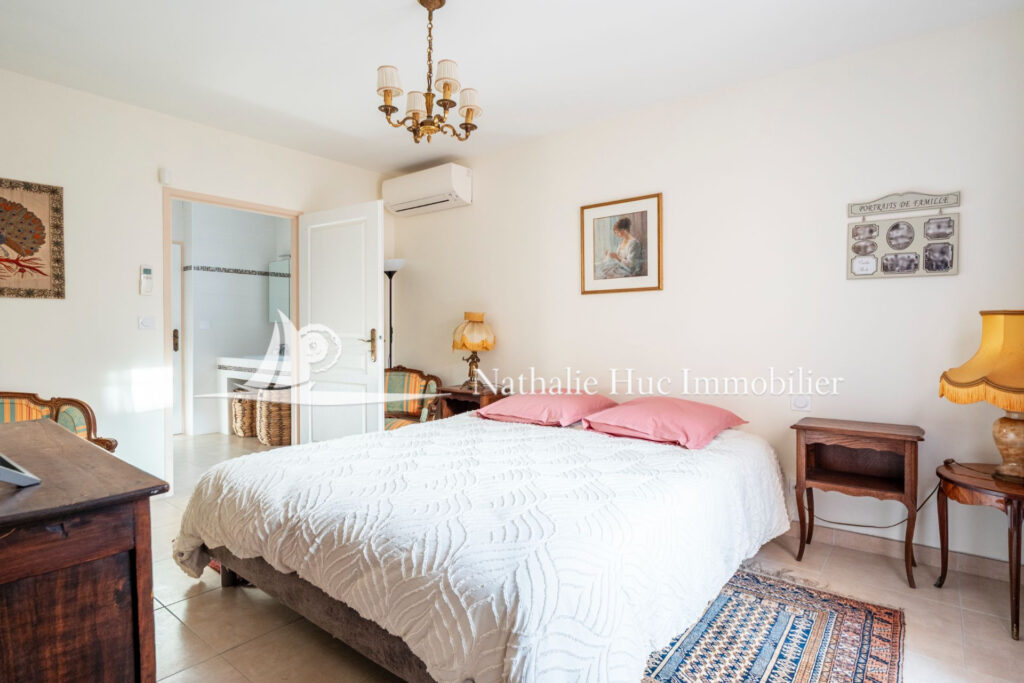 vente maison 7 Pièce(s) – 7 pièces – 5 chambres – 190.00 m²