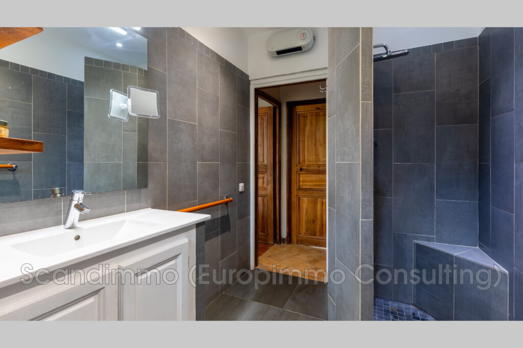 vente maison 5 Pièce(s) – 5 pièces – 4 chambres – 180.00 m²