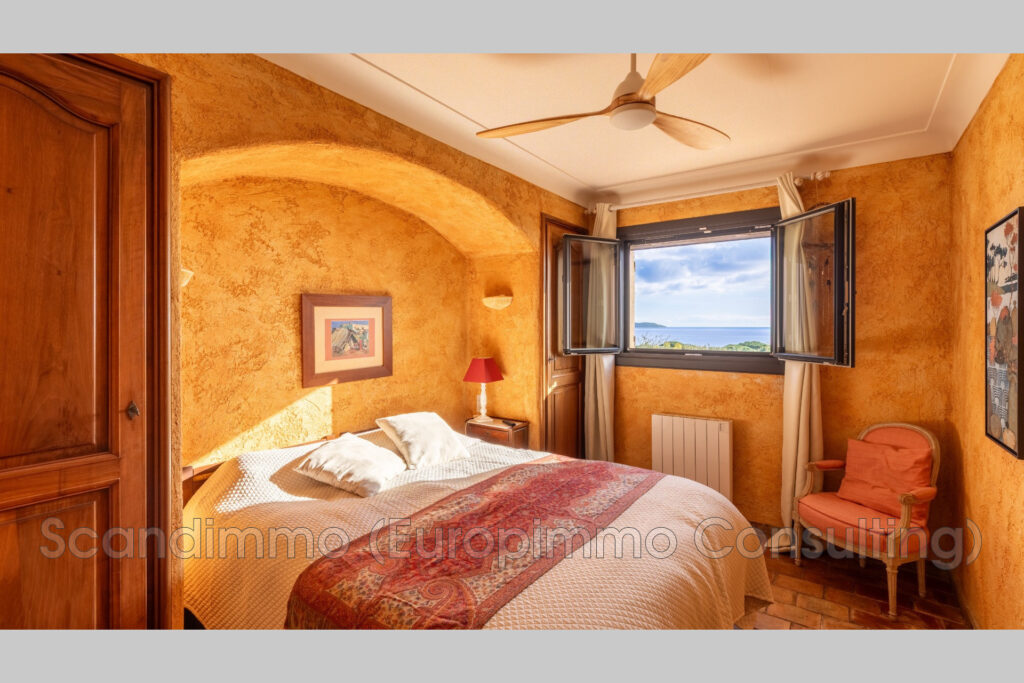 vente maison 5 Pièce(s) – 5 pièces – 4 chambres – 180.00 m²