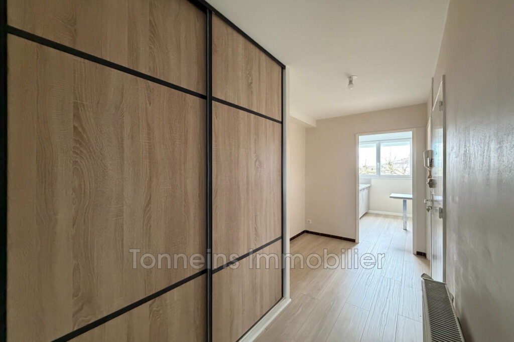 location appartement – NR pièces – 2 chambres – 58.00 m²