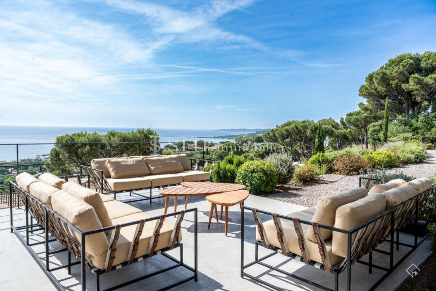 Maison à vendre à Sainte-maxime