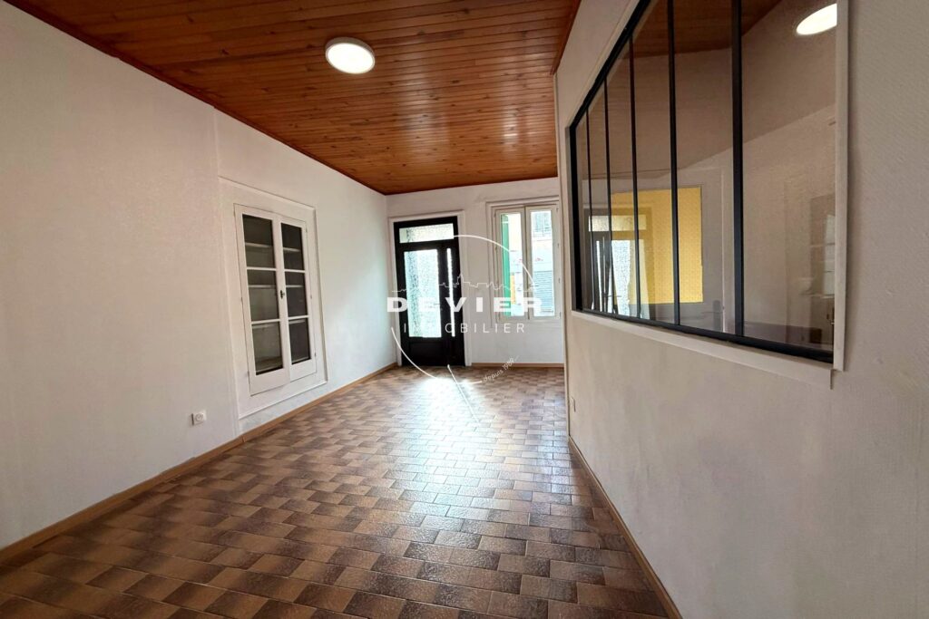 location maison 4 Pièce(s) – 4 pièces – 3 chambres – 90.00 m²