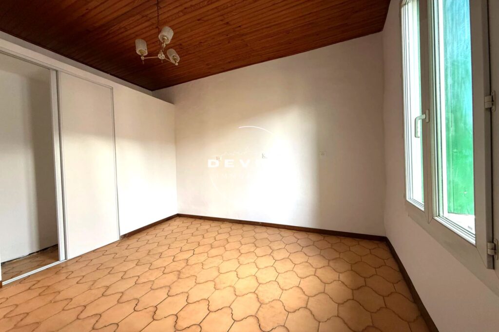 location maison 4 Pièce(s) – 4 pièces – 3 chambres – 90.00 m²