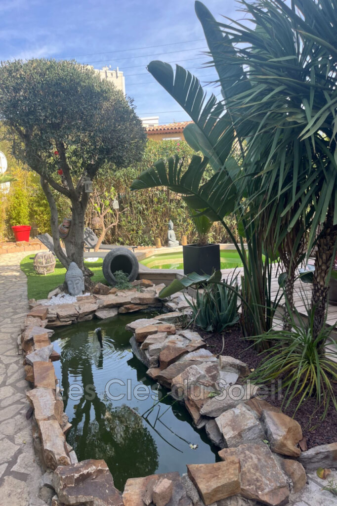 vente maison 8 Pièce(s) – 8 pièces – 4 chambres – 151.00 m²