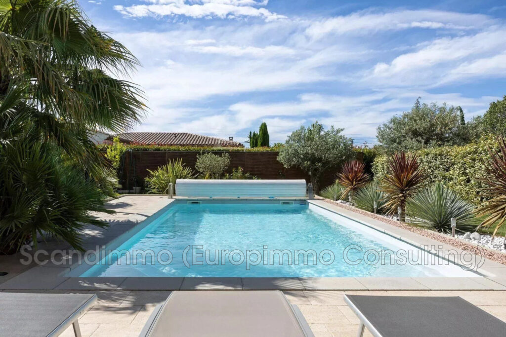 vente maison 6 Pièce(s) – 6 pièces – 3 chambres – 160.00 m²