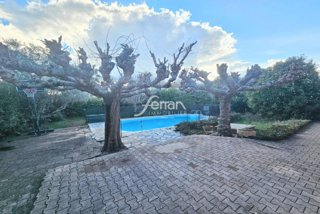 A vendre aux Arcs Maison familiale de plain-pied ? 4 chambres  – 5 pièces – 4 chambres – 121.00 m²