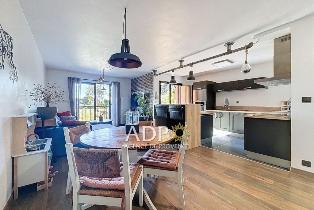 vente appartement 3 Pièce(s) – 3 pièces – 2 chambres – 65.00 m²