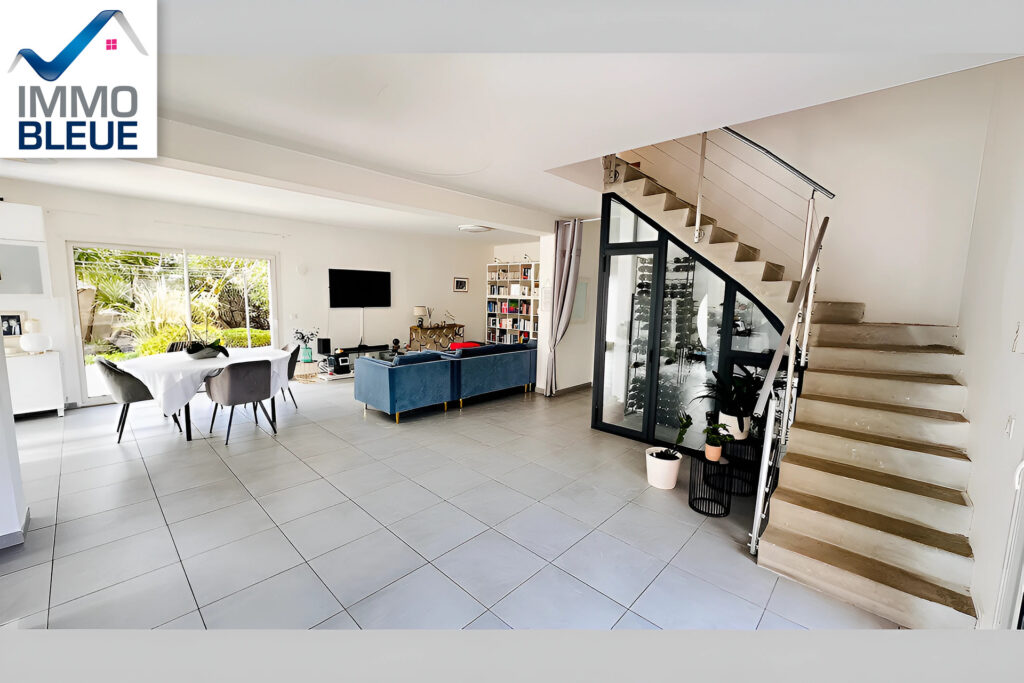 vente maison 7 Pièce(s) – 7 pièces – 5 chambres – 270.00 m²