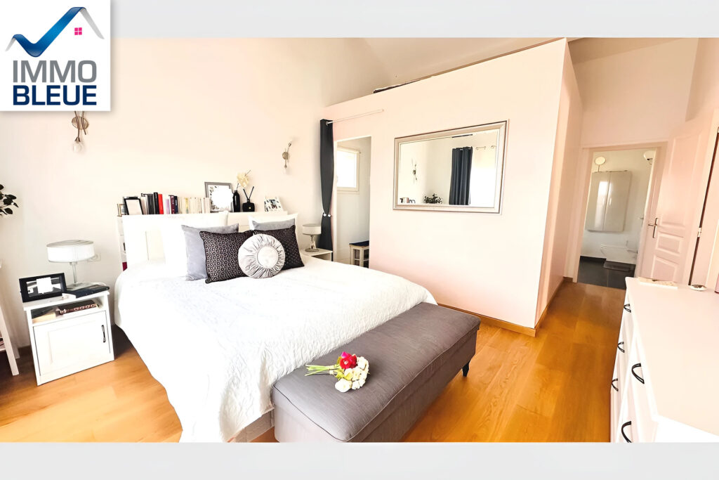 vente maison 7 Pièce(s) – 7 pièces – 5 chambres – 270.00 m²