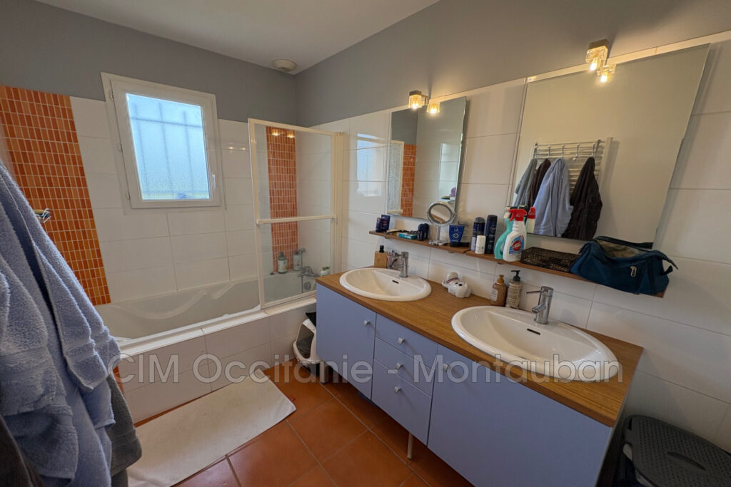 vente maison – NR pièces – 5 chambres – 169.00 m²