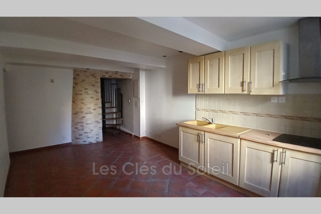 À vendre appartement T 2 Bis en duplex dans le centre de Brign – 3 pièces – 1 chambre – 46.81 m²