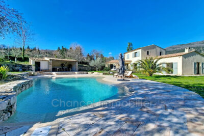 vente maison 5 Pièce(s) – 5 pièces – 3 chambres – 164.00 m²