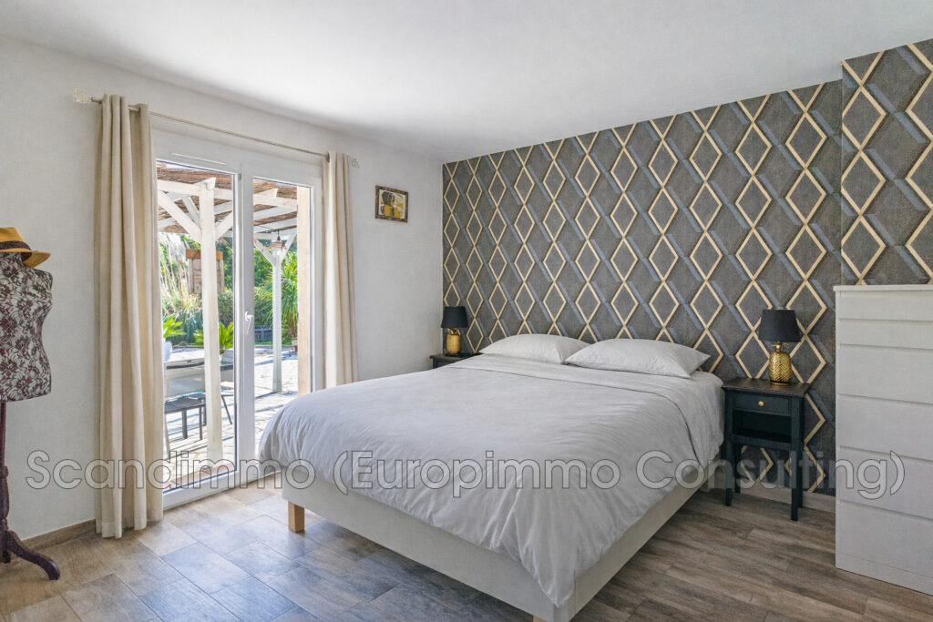 vente maison 6 Pièce(s) – 6 pièces – 4 chambres – 185.00 m²