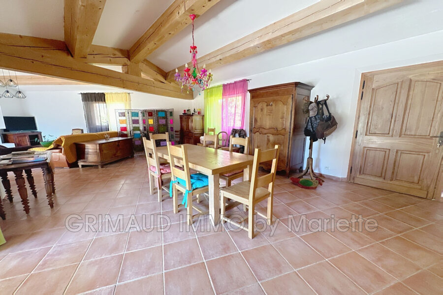 Maison à vendre à La garde-freinet