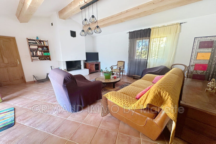 Maison à vendre à La garde-freinet
