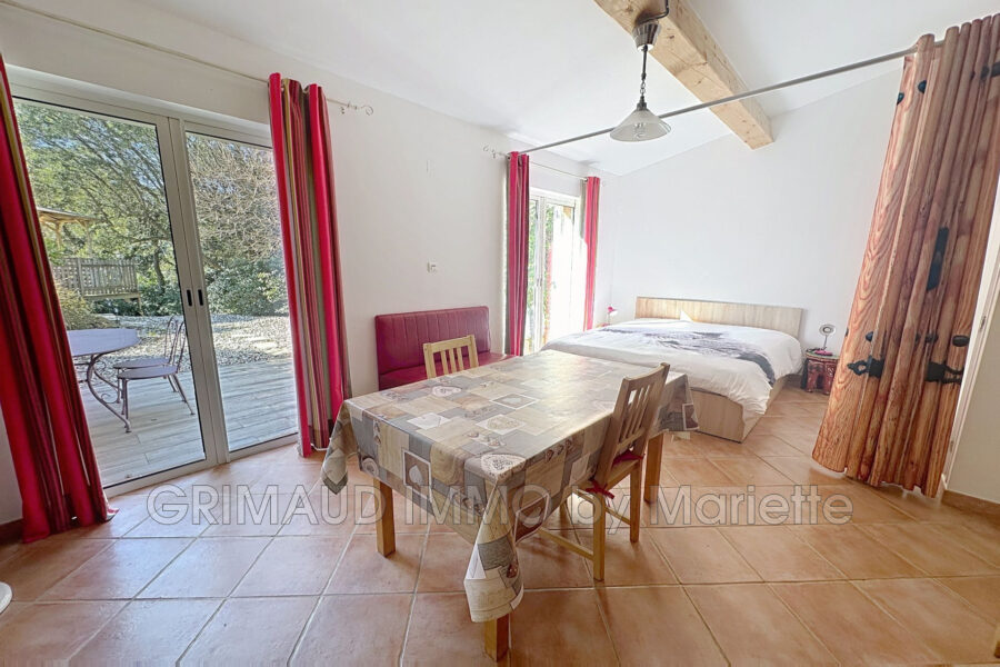 Maison à vendre à La garde-freinet