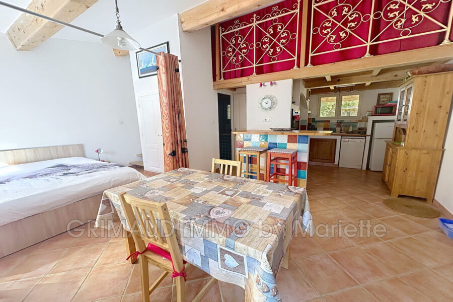 Maison à vendre à La garde-freinet