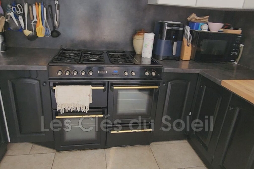 vente maison – NR pièces – 5 chambres – 182.00 m²