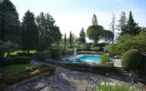 Mas Provençal en Pierre avec Piscine à Gordes ? Location Saiso – NR pièces – 4 chambres