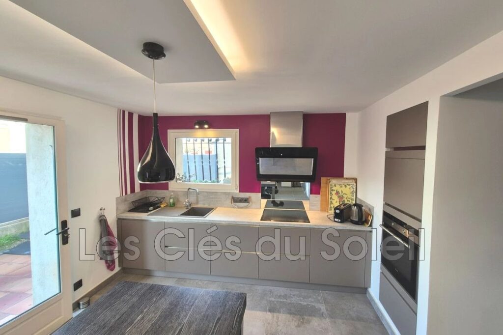 vente maison 5 Pièce(s) – 5 pièces – 3 chambres – 113.00 m²