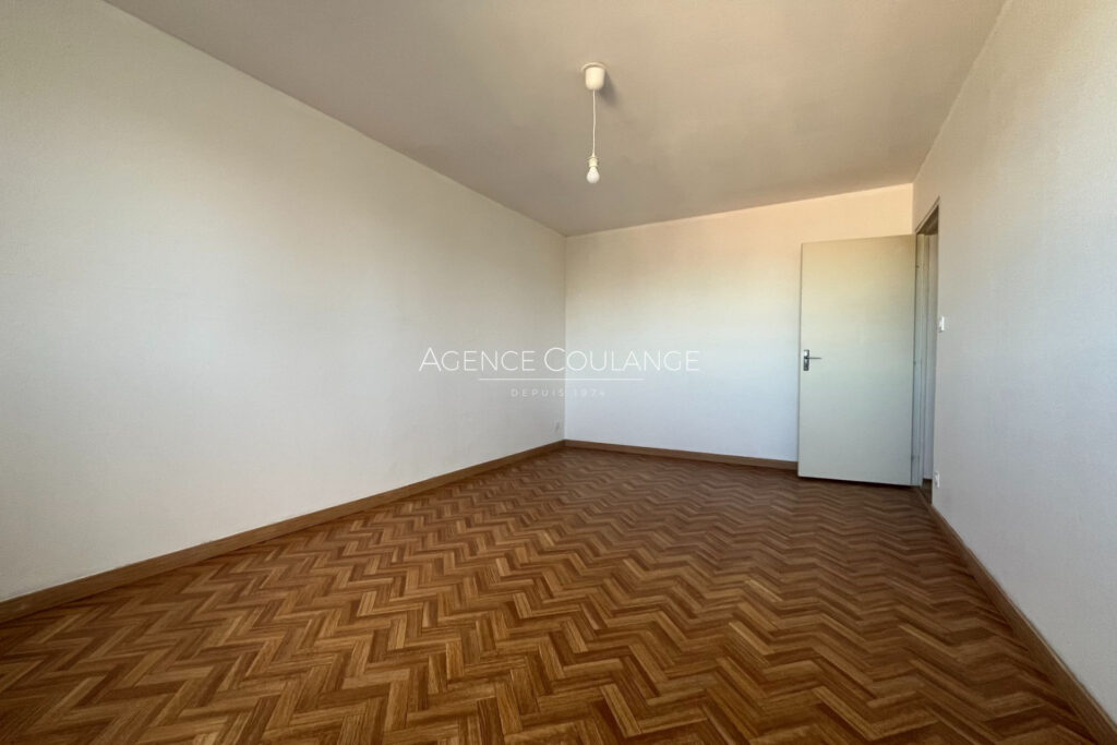 location appartement 4 Pièce(s) – 4 pièces – 3 chambres – 84.30 m²