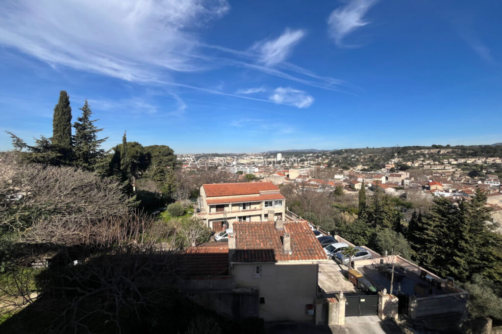 location appartement 4 Pièce(s) – 4 pièces – 3 chambres – 84.30 m²