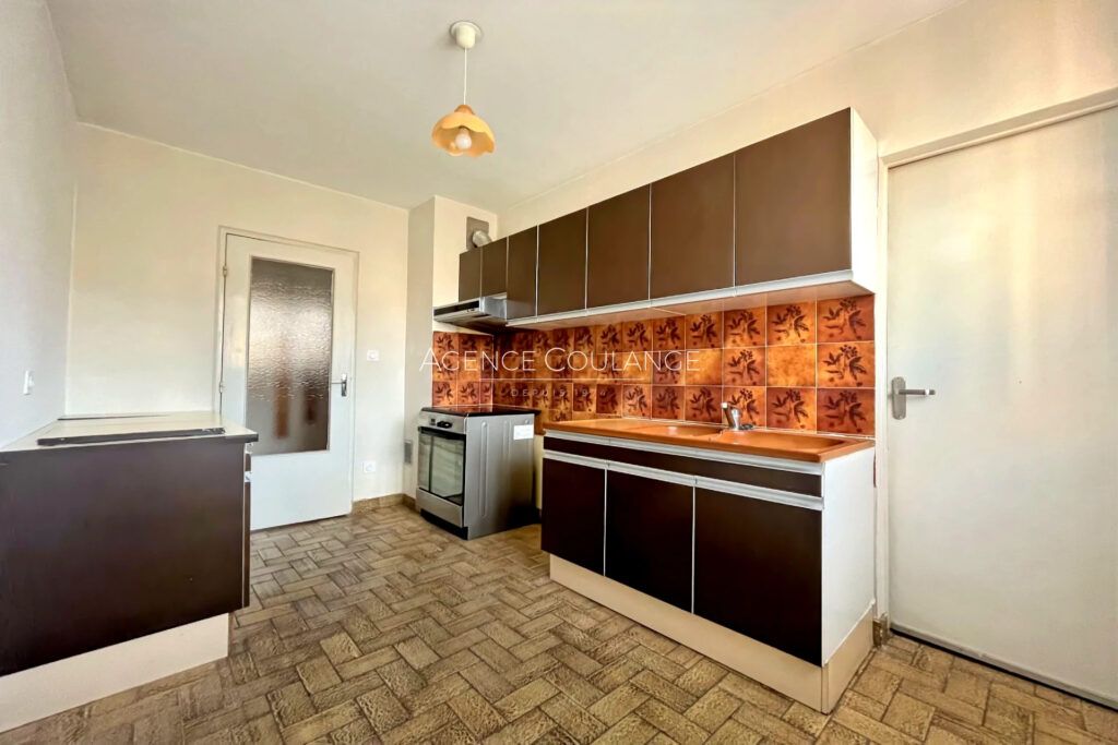 location appartement 4 Pièce(s) – 4 pièces – 3 chambres – 84.30 m²