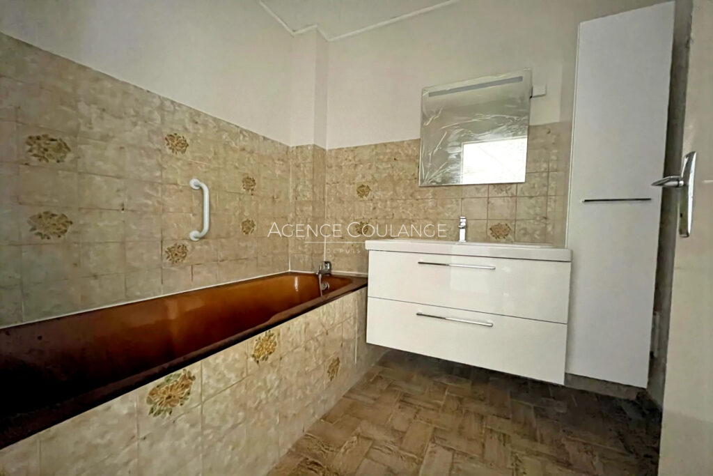 location appartement 4 Pièce(s) – 4 pièces – 3 chambres – 84.30 m²