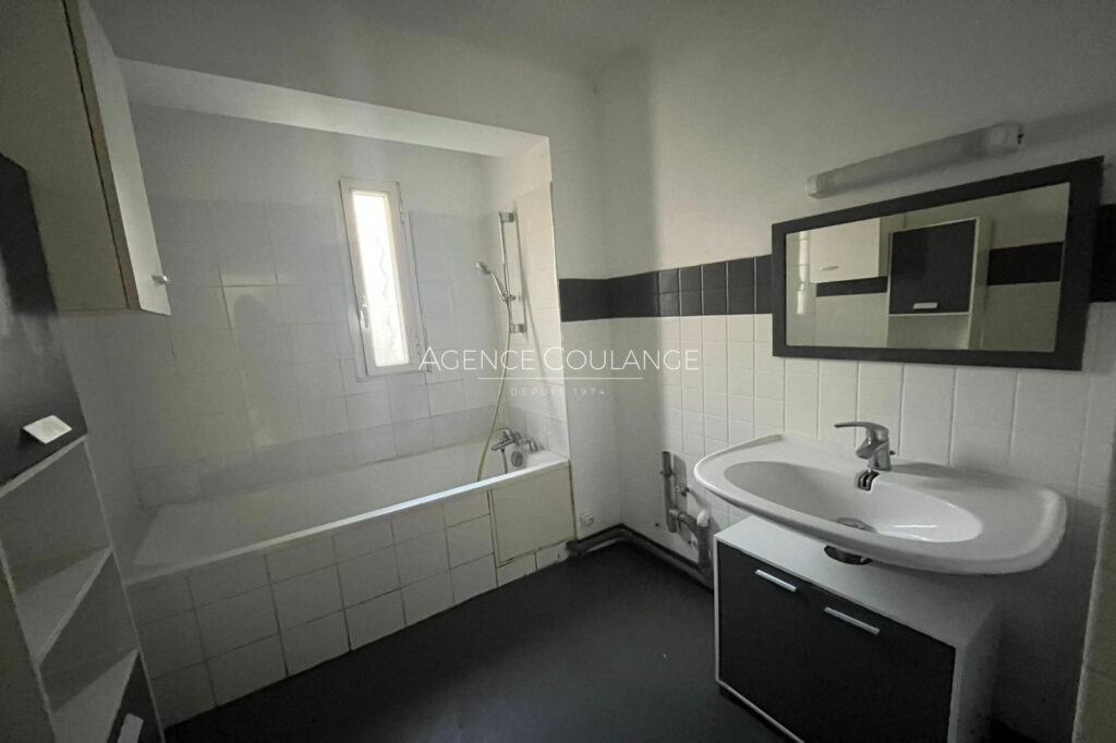 location appartement 3 Pièce(s) – 3 pièces – 2 chambres – 60.46 m²