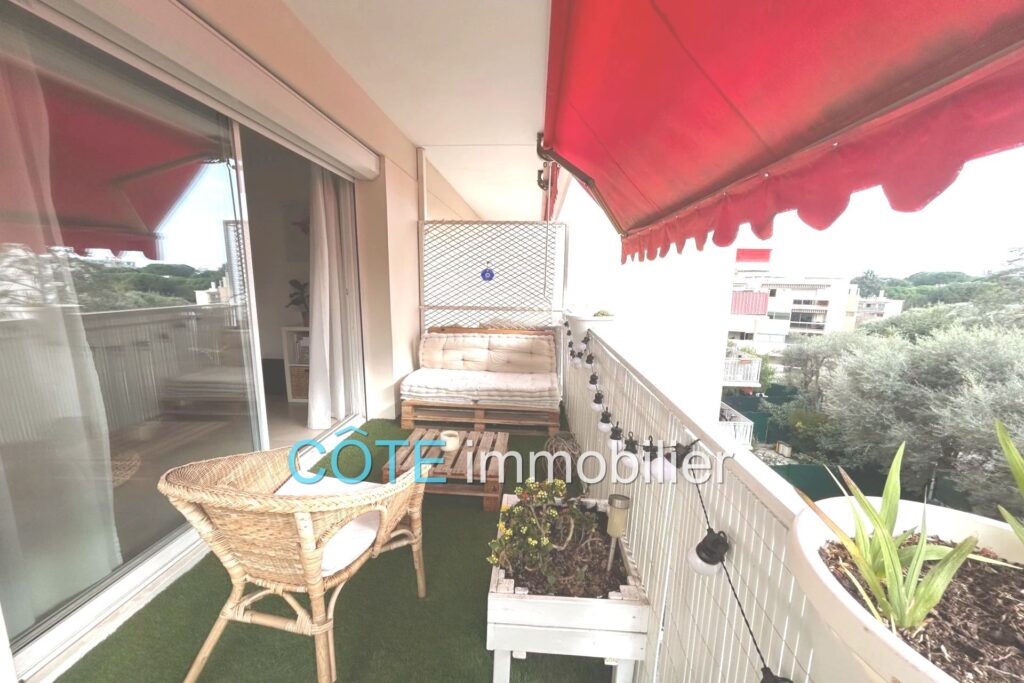 ANTIBES 3 PIÈCES 59M2 CALME PARKING CAVE EXCELLENT ETAT – 3 pièces – 2 chambres – 58.42 m²