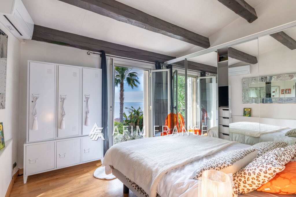 vente maison – NR pièces – 3 chambres – 150.00 m²