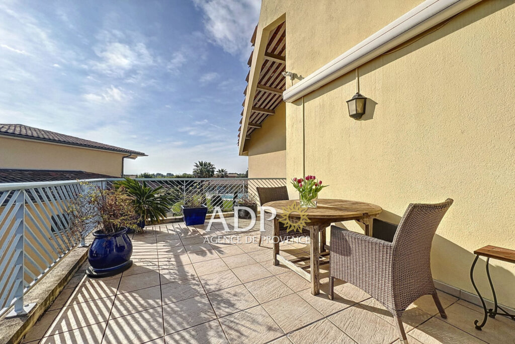 vente appartement 3 Pièce(s) – 3 pièces – 2 chambres – 88.00 m²