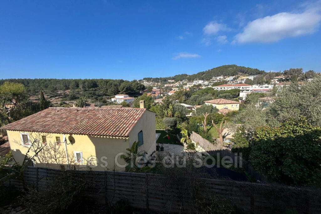 vente maison 5 Pièce(s) – 5 pièces – 4 chambres – 146.18 m²