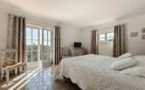 Belle villa avec vue château de Grimaud – 6 pièces – 4 chambres – 180.00 m²