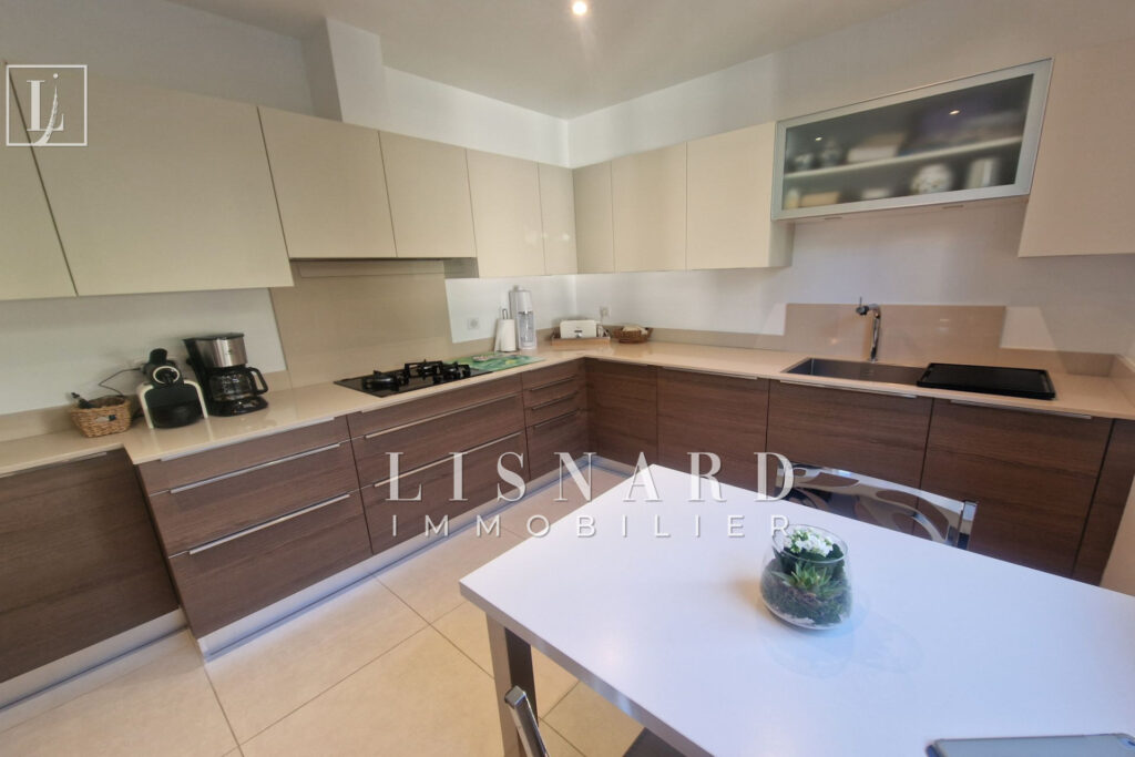 vente maison 5 Pièce(s) – 5 pièces – 3 chambres – 108.00 m²