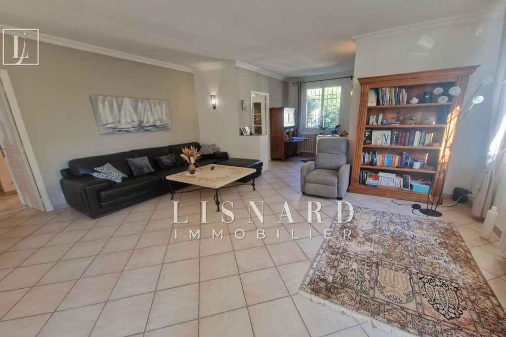 vente maison 5 Pièce(s) – 5 pièces – 3 chambres – 108.00 m²