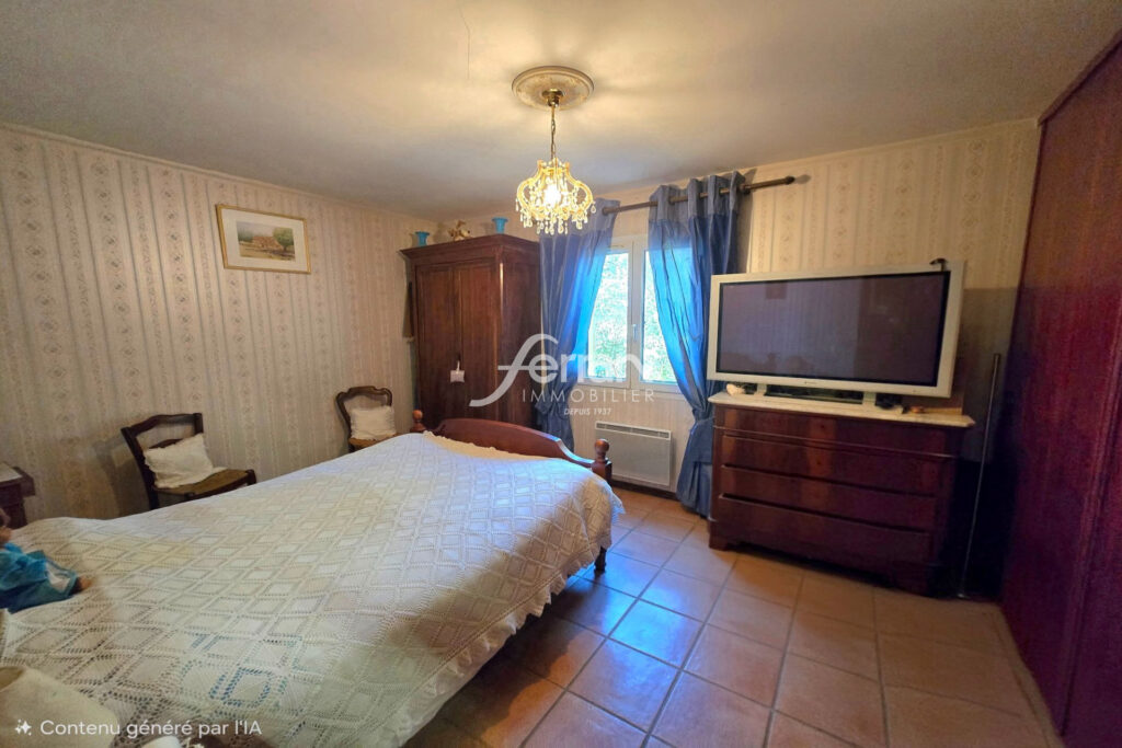 A vendre à Ampus villa + T2 sur un terrain de 2000m² avec pisc – 4 pièces – 3 chambres – 130.00 m²
