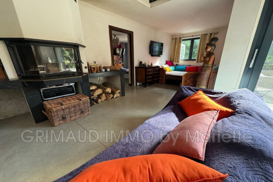 Maison à vendre à Grimaud