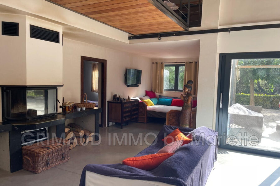 Maison à vendre à Grimaud