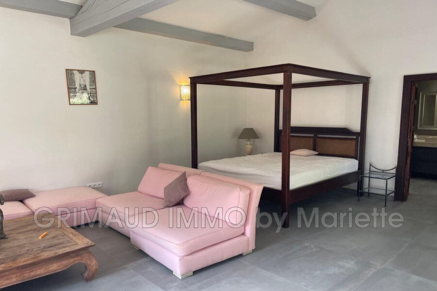 Maison à vendre à Grimaud