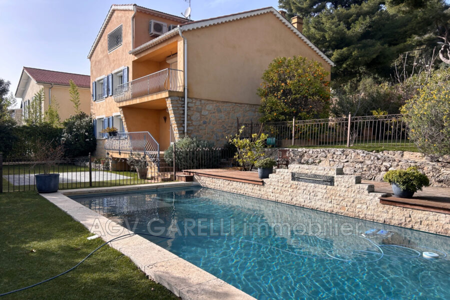 Maison à vendre à Toulon