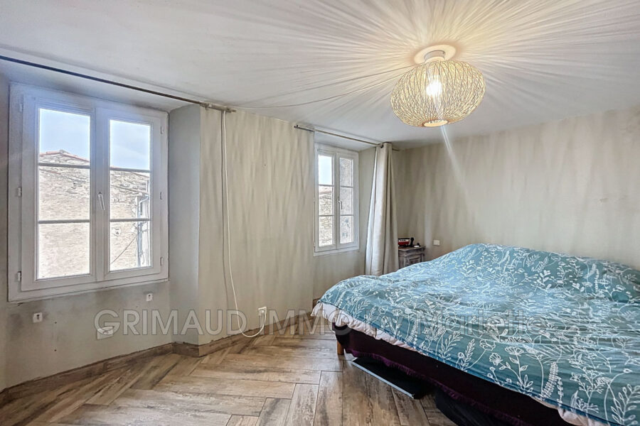 Maison à vendre à La garde-freinet