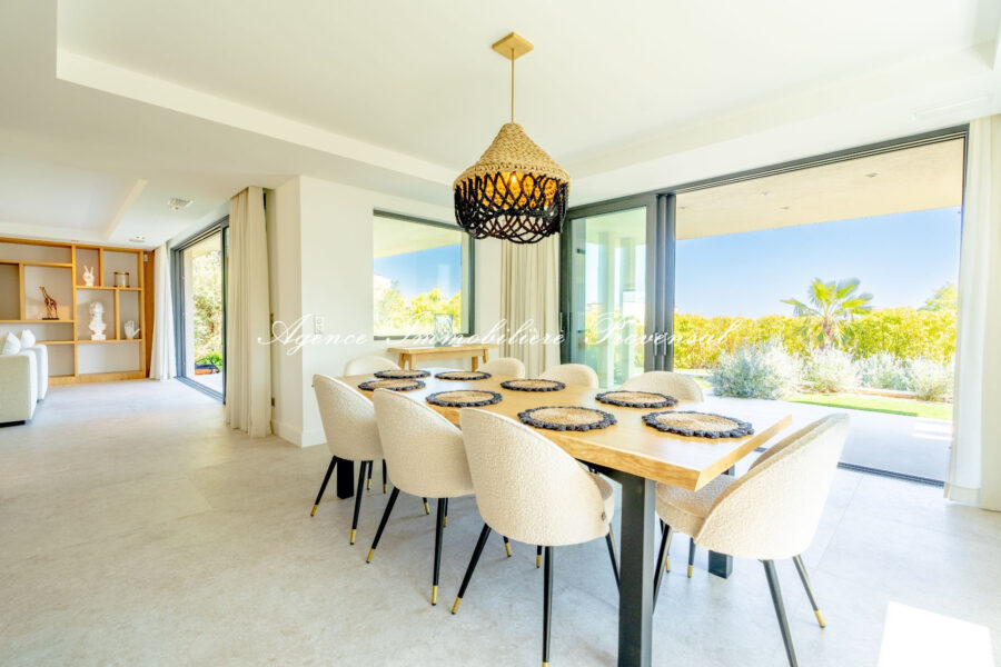 Maison à vendre à Sainte-maxime