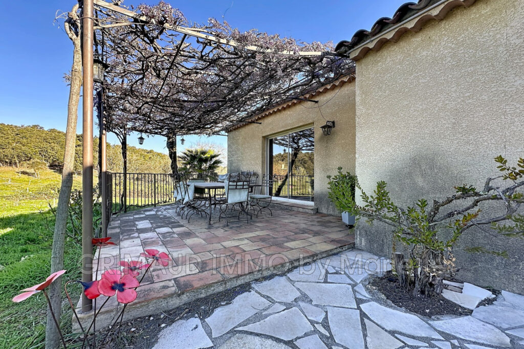 maison de campagne, au calme avec 4 chambres, piscine – 6 pièces – 4 chambres – 137.97 m²